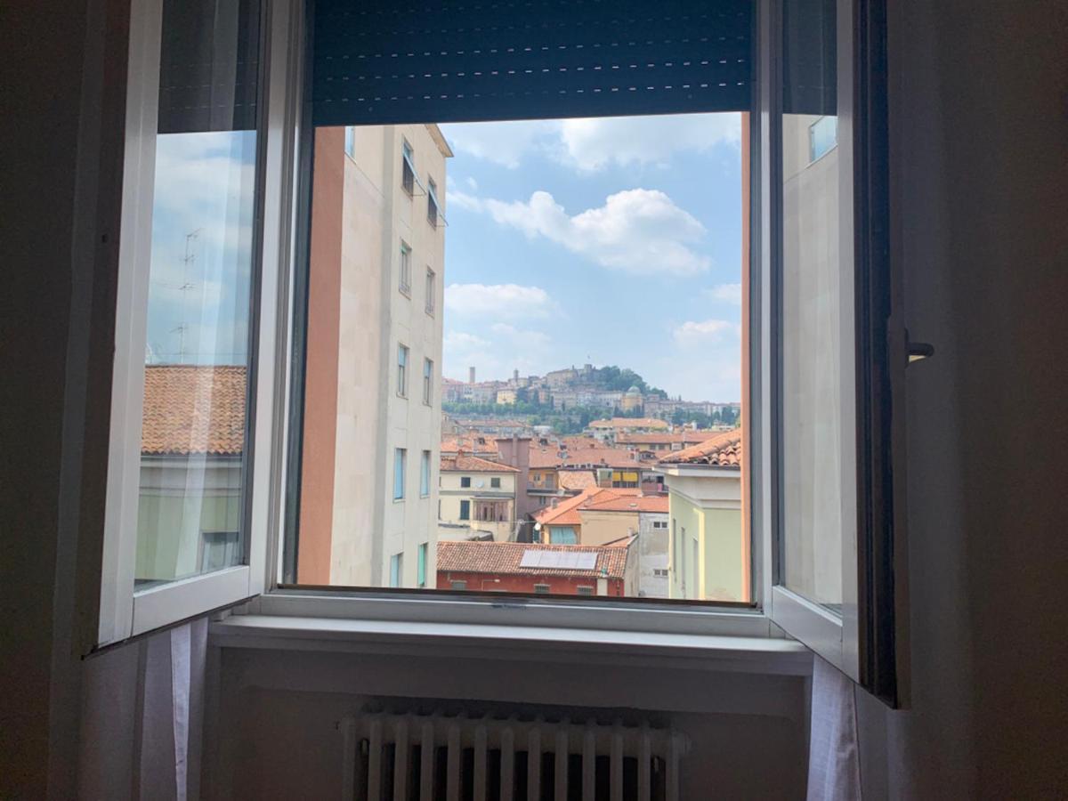 Camozzi Central Apartment Μπέργκαμο Εξωτερικό φωτογραφία